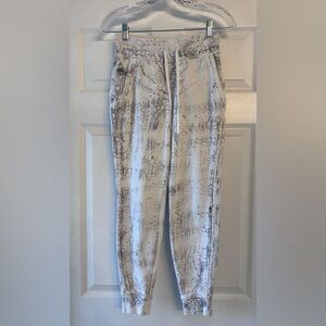 Lululemon Warm Down Jogger 7/8 length